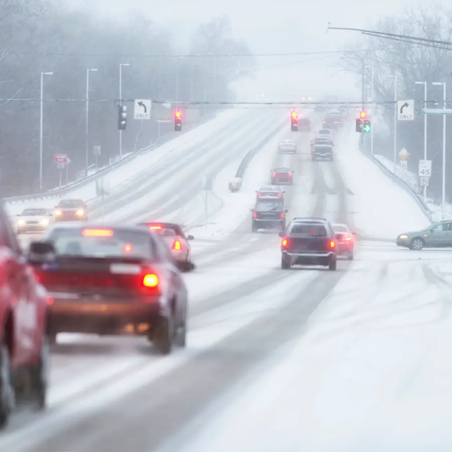 Isch-Insurance-Winter-Readiness-Tips-for-Safe-Driving